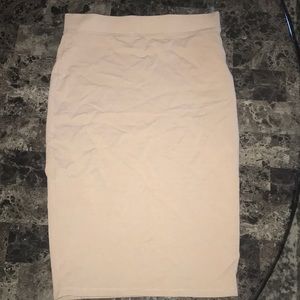 beige pencil skirt